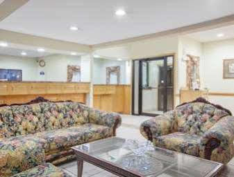 Days Inn By Wyndham Centerville Экстерьер фото